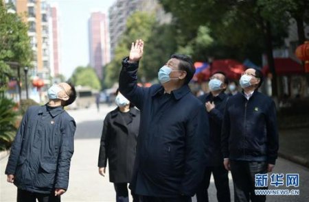 Ши Жиньпин дарга Үханьд очсон зургууд олон нийтийн сүлжээнд ХИТ болж байна