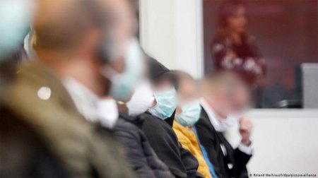 Италийн мафи ба европ дахь ХАР ТАМХИНЫ НАЙМАА