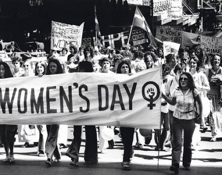 Олон улсын эмэгтэйчүүдийн эрхийг хамгаалах өдрийг тэмдэглэдэг болсон ТҮҮХ