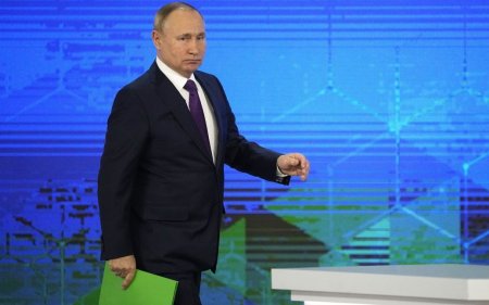 Путин: Казахстанд эмх замбараагүй байдлыг дэмжих “Майдан”-ы технологийг хэрэглэсэн
